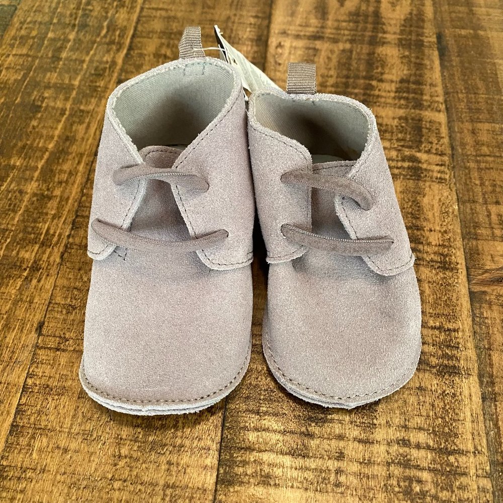 Baby Gap Cow Suede Shoes Size 3 6-12 Months NWT